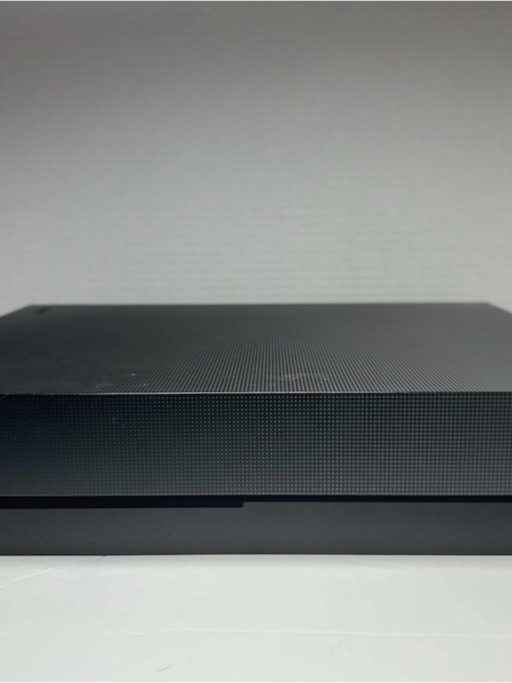 Xbox One X 1TB